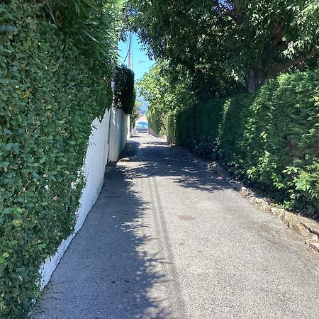 Studio Independant, Front De Mer Et Plage A 200M Antibes Exterior photo